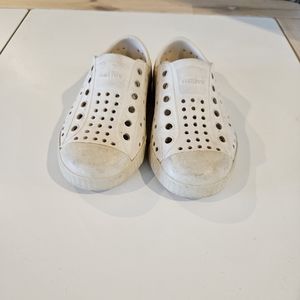 Native Jefferson Toddler Shoes Size 7